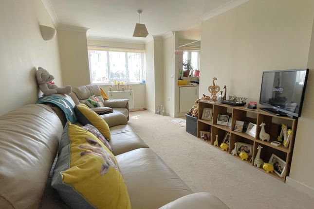 42 Rosemary Court, Rectory Road, Colchester photo 3