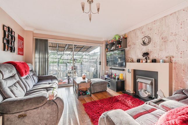 12, Ormskirk Rise, Derby photo 2
