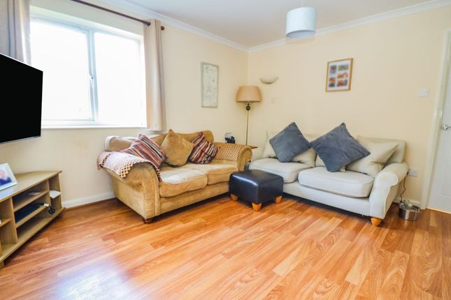 End terrace house for sale in Foxbrook, Stevington, Bedford