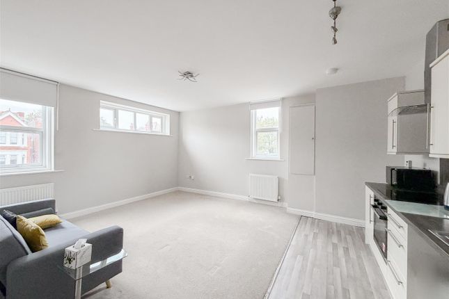 Flat 9, 128, Dorset Road, Bexhill photo 4