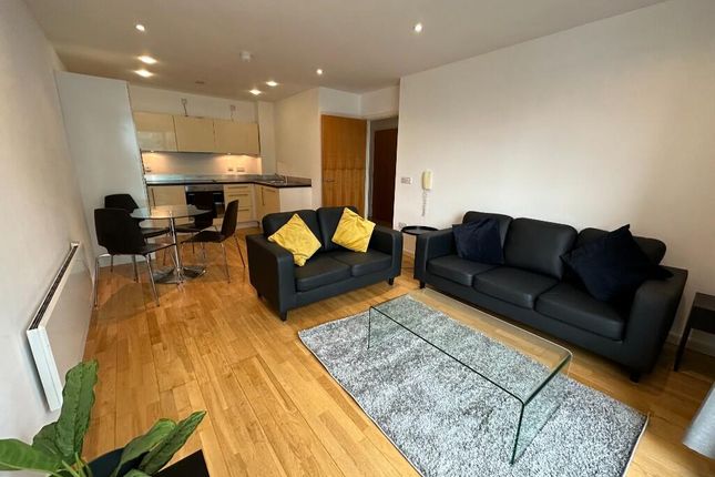 1 Bed Flat To Rent Malcolm Rd, London Cr5