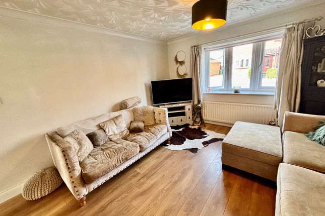 44, Manor Road, Peterborough photo 4