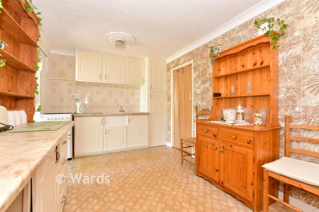 41, Churchill Avenue, Deal photo 3
