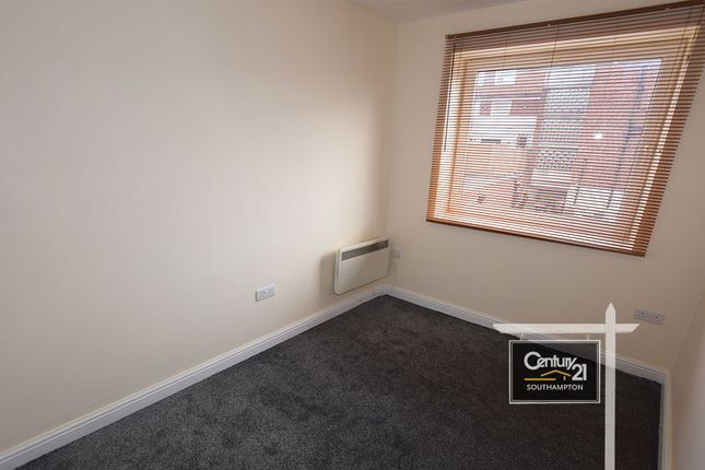 Flat to rent in |Ref: R152428|, Hanover Court, Southampton