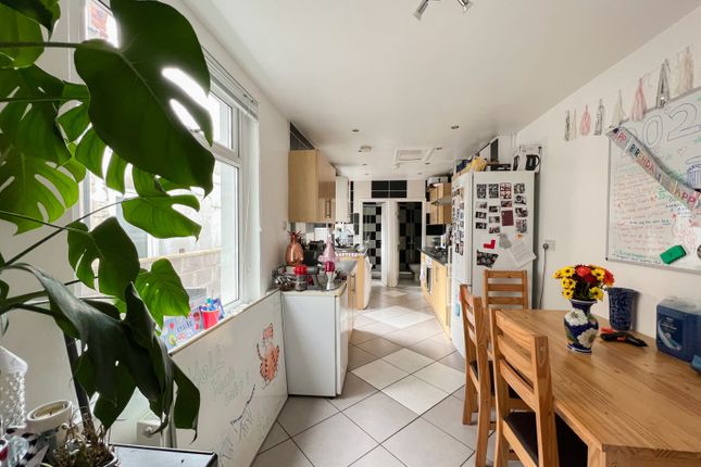 145, Inverness Place, Cardiff photo 4