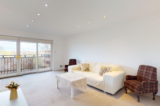 Flat for sale in Boycott Avenue, Oldbrook, Milton Keynes