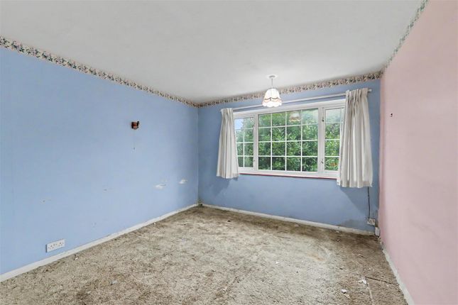 134, South Farm Road, Worthing photo 5