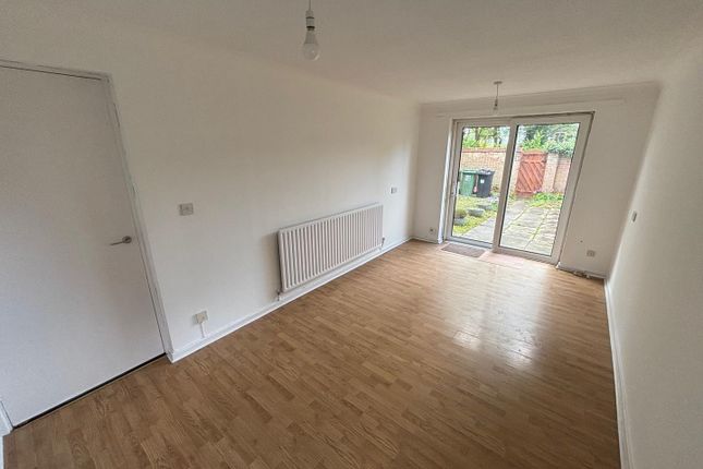 Property to rent in Northleach Close, Redditch