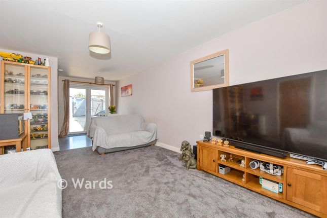 13, Baneberry Walk, Sheerness photo 3