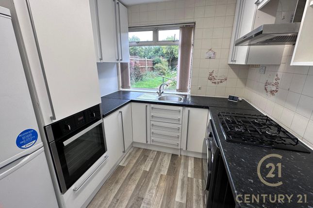 5, East Hill, LUTON photo 2