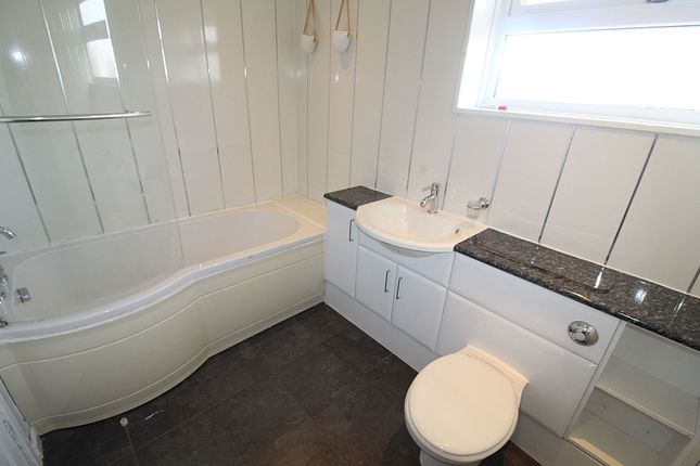 2 Brierley Close, Blyth photo 4