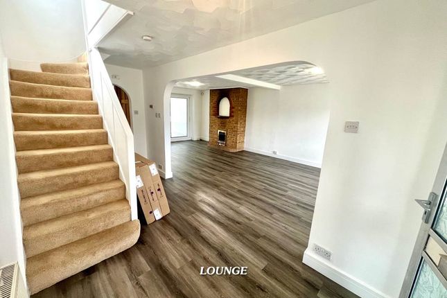 Thumbnail Semi-detached house for sale in Stanton Road, Luton