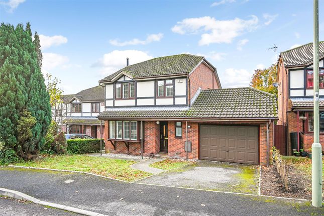 Detached house to rent in Blackberry Close, Clanfield, Waterlooville PO8