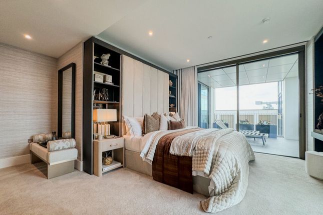 Thumbnail Flat for sale in Prince Of Wales Drive, London, 4