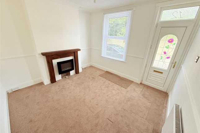 12, Orchard Street, Doncaster photo 2