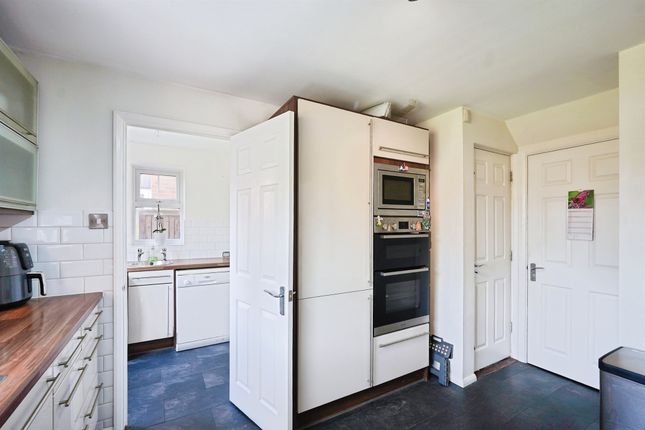 26, Centurion Walk, Ashford photo 4