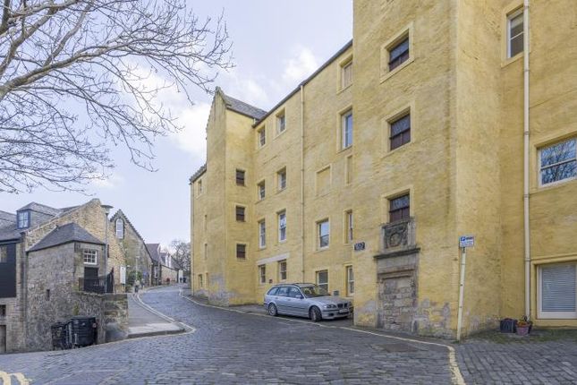 Thumbnail Flat to rent in Bells Brae, Edinburgh