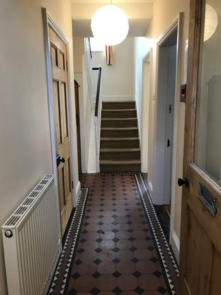 41, Newport, Lincoln photo 4