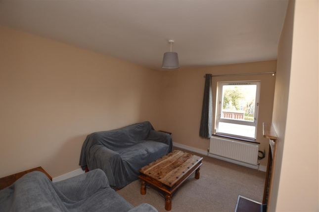 Thumbnail Flat to rent in The Green, Croxley Green, Rickmansworth