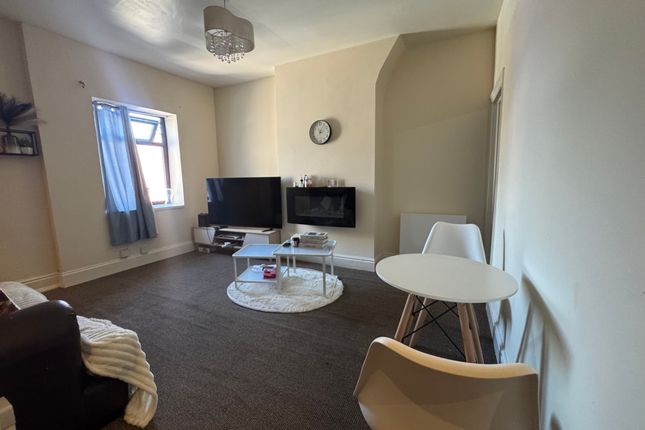 38, Twist Lane, Leigh, Greater Manchester photo 4