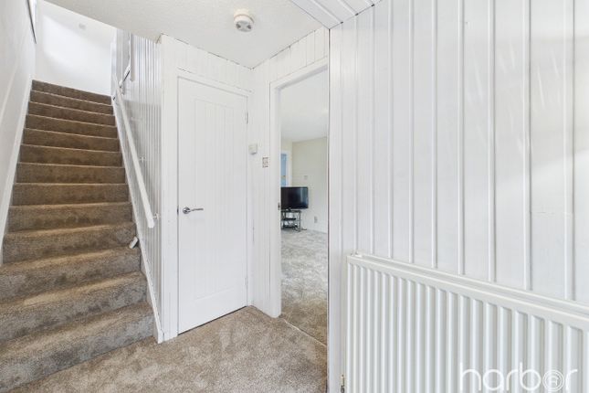 20 Hillcrest Road, Uddingston, North Lanarkshire photo 2