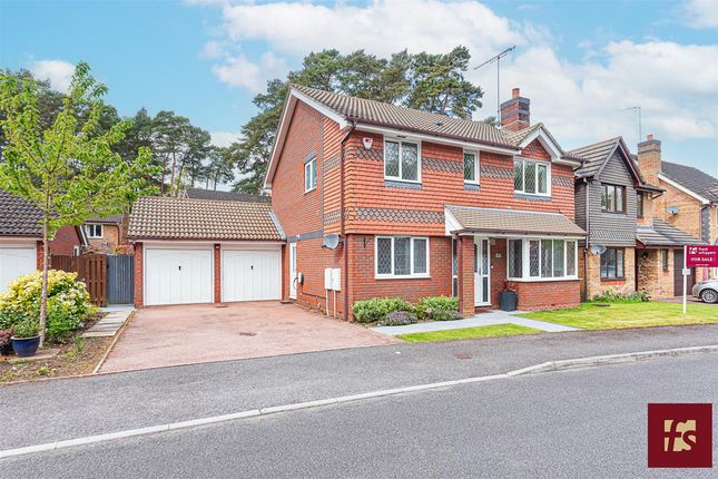 Detached house for sale in Lupin Ride, Kings Copse, Crowthorne
