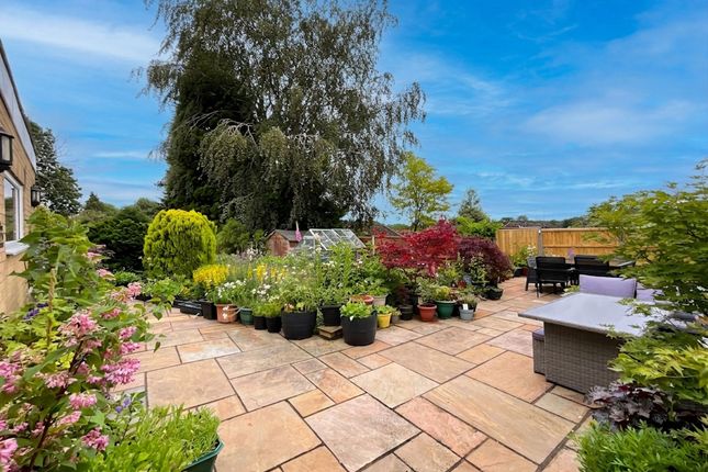 15 Perthy Grove, Stoke-On-Trent photo 4
