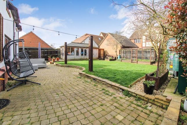 Detached house for sale in The Maynards, Broom