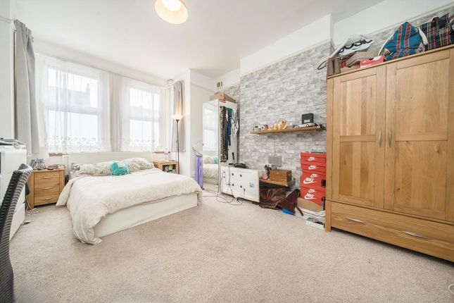 26A, Melbourne Avenue, London photo 4