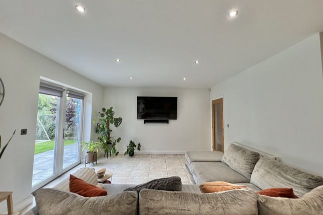 17a Melsetter House,, Ingol Grove, Hambleton photo 4