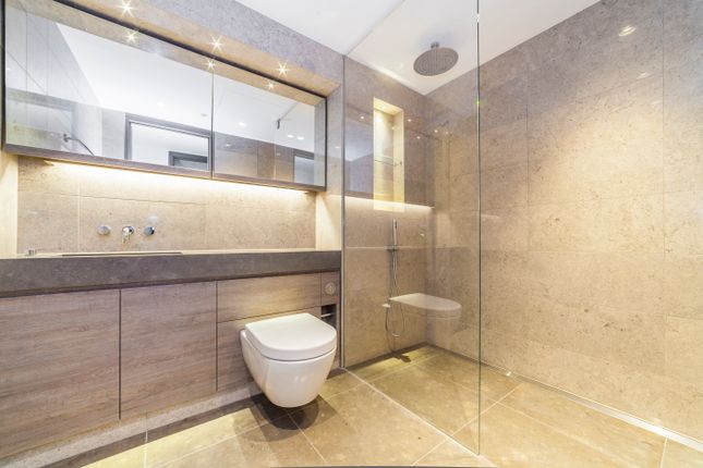Flat for sale in One Blackfriars Road, London