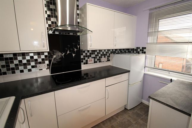 Flat for sale in Inglewood, The Spinney, Swanley