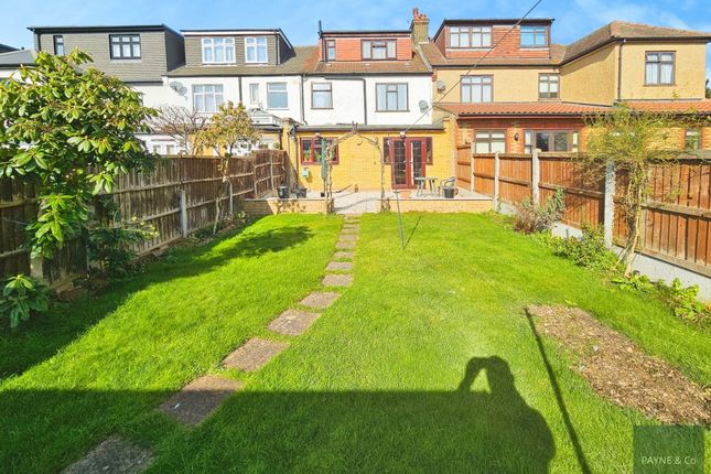 27 Wanstead Lane, Ilford photo 2