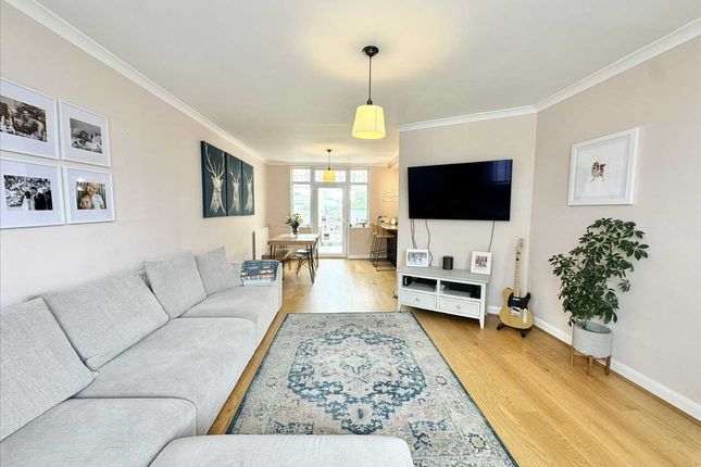 25, Bentinck Avenue, Nottingham photo 3