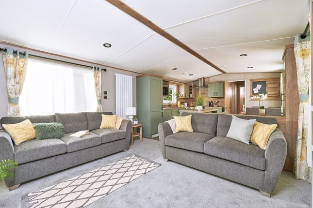 Nottage Park Lodges, Moor Lane, Porthcawl photo 2