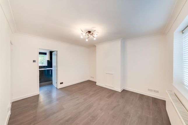 Willow Road, Dartford photo 2