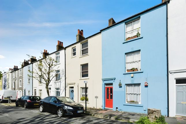 Flat for sale in Park Street, Brighton
