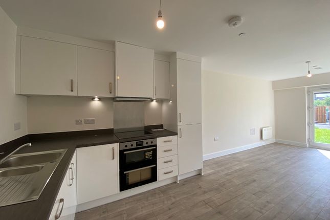 1-bed flat on 46, CORBY, £995/mo