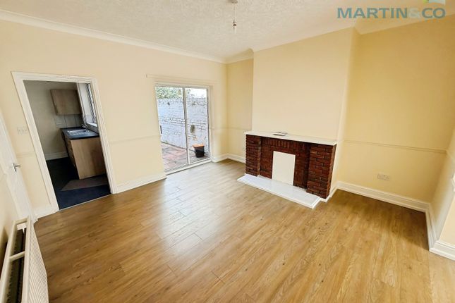 12, Lea Road, Lincs photo 3