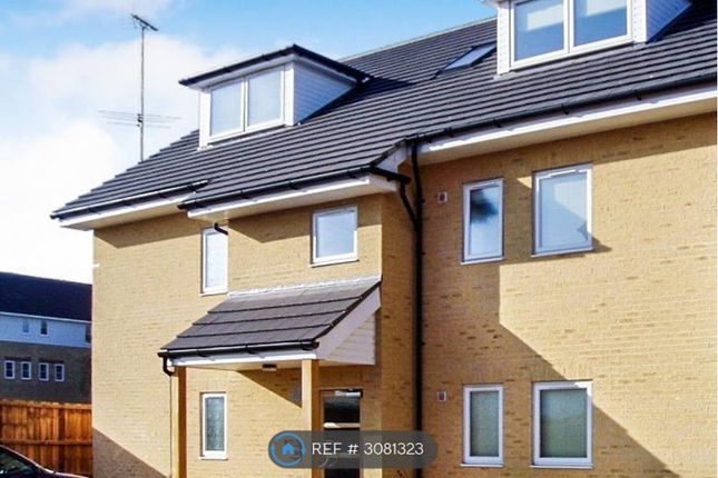2-bed flat on Linden Court Linden Road, Benfleet, £1,400/mo