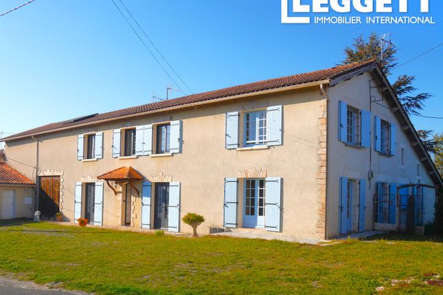 Thumbnail Villa for sale in Deviat, Charente, Nouvelle-Aquitaine