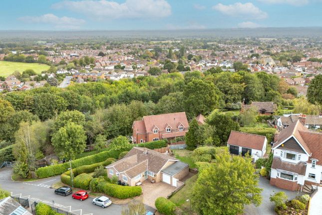 32, St. Peters Road, Malvern photo 2