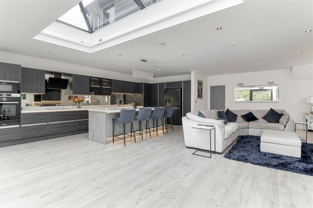 Living Dining Kitchen - E.Jpg