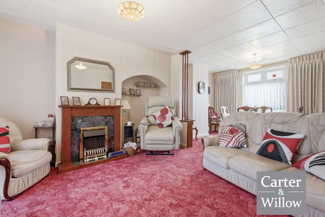 182, Ilchester Road , Dagenham  photo 4