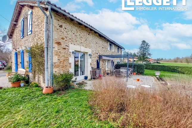 Thumbnail Villa for sale in Roussines, Charente, Nouvelle-Aquitaine