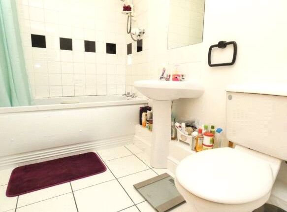 Flat for sale in Cotterdale Close, Manchester, Greater Manchester