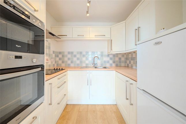 Flat 35,, The Woodlands, Leeds photo 2