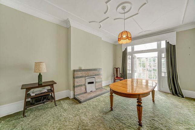 30, Boileau Road, London photo 3