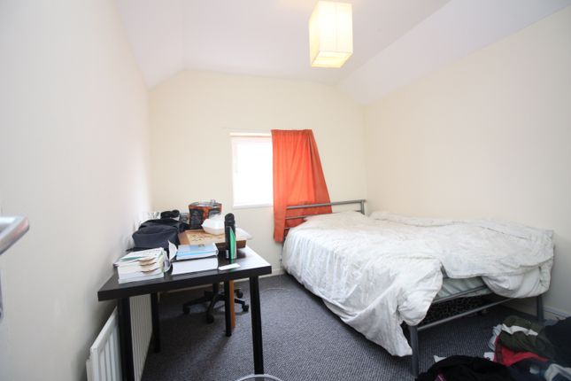 41, Harriet Street, Cardiff photo 4