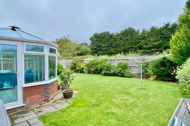 171 Augustus Avenue, Fordingbridge photo 4